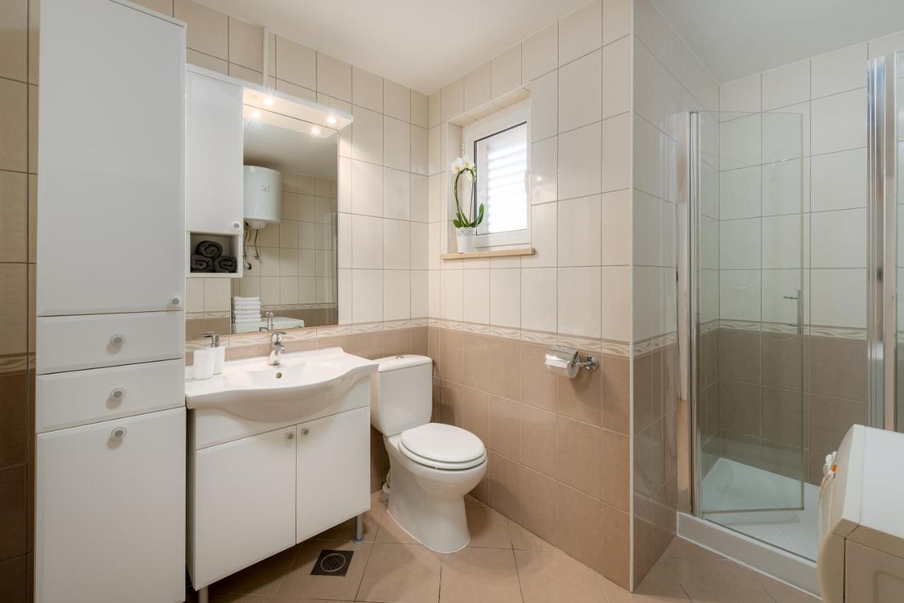 Villa Roko- The Spacious Luxury Trogir Exterior photo
